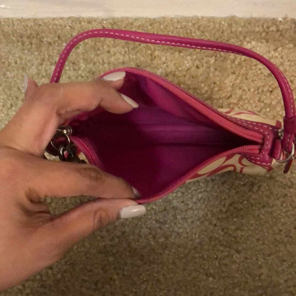 Wristlet - image 3